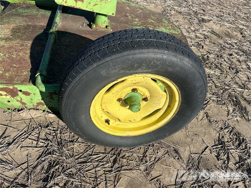John Deere 5 ft Rotary Cutter Stiebų rėžtuvės