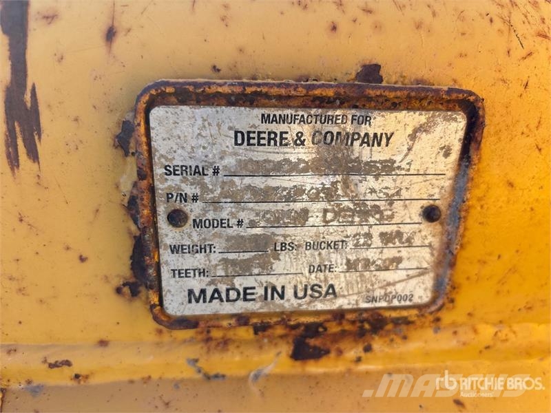 John Deere 52 in Digging Pin Grab Excavator Bucket - Fits 300 Łyżki do ładowarek