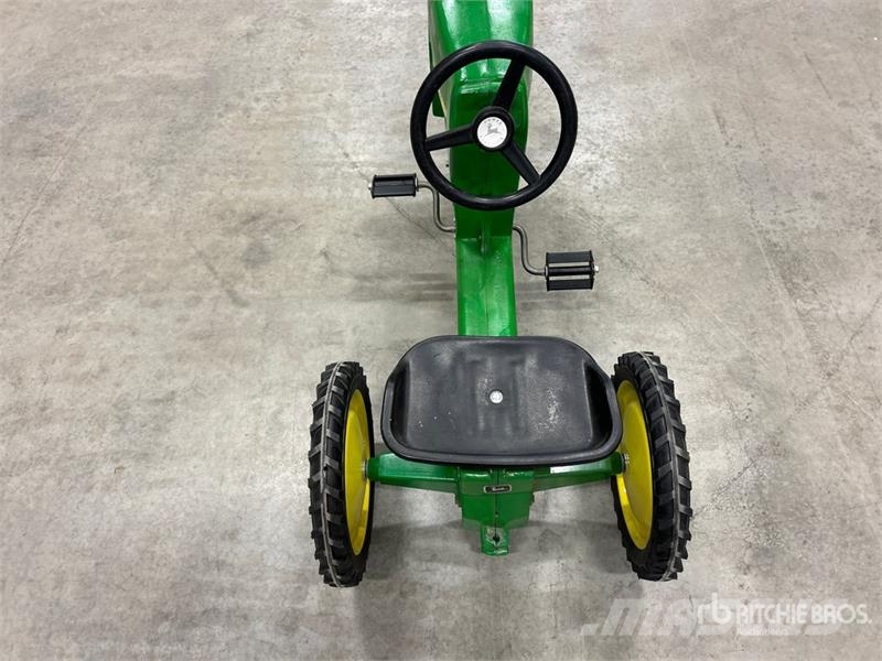 John Deere 520 Pedal Tractor Outras máquinas agrícolas