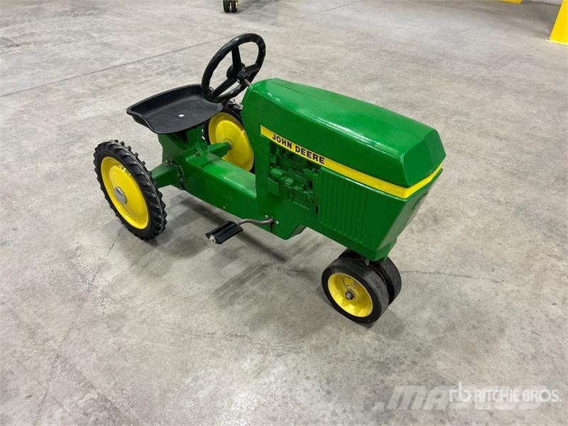 John Deere 520 Pedal Tractor Outras máquinas agrícolas