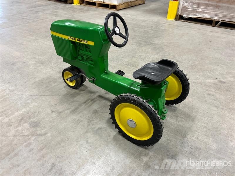 John Deere 520 Pedal Tractor Outras máquinas agrícolas