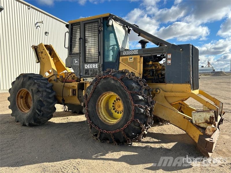 John Deere 540G 4x4 Skidder 목재스키더