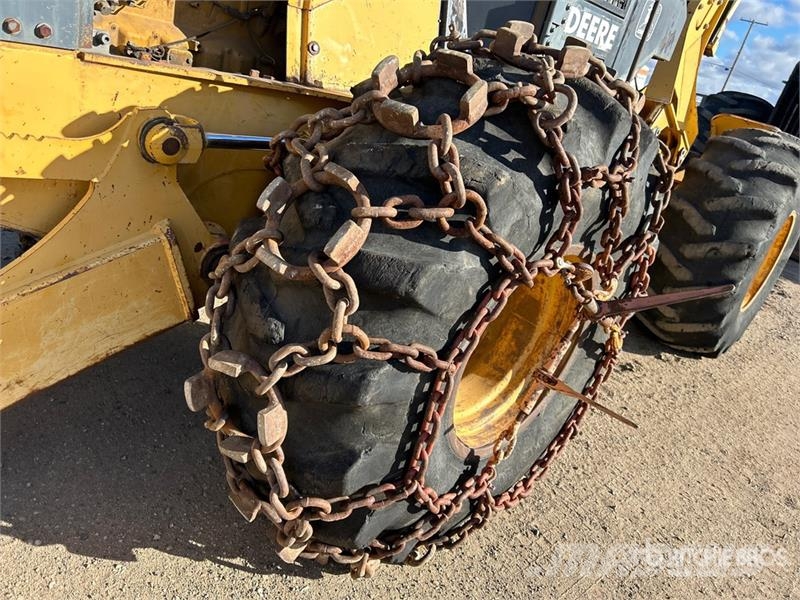 John Deere 540G 4x4 Skidder 목재스키더