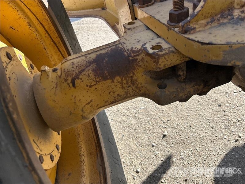 John Deere 540G 4x4 Skidder 목재스키더