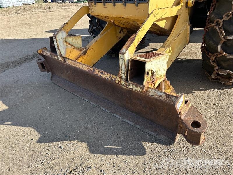John Deere 540G 4x4 Skidder 목재스키더