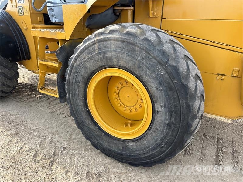 John Deere 544 K Wheel Loader Naudoti ratiniai krautuvai