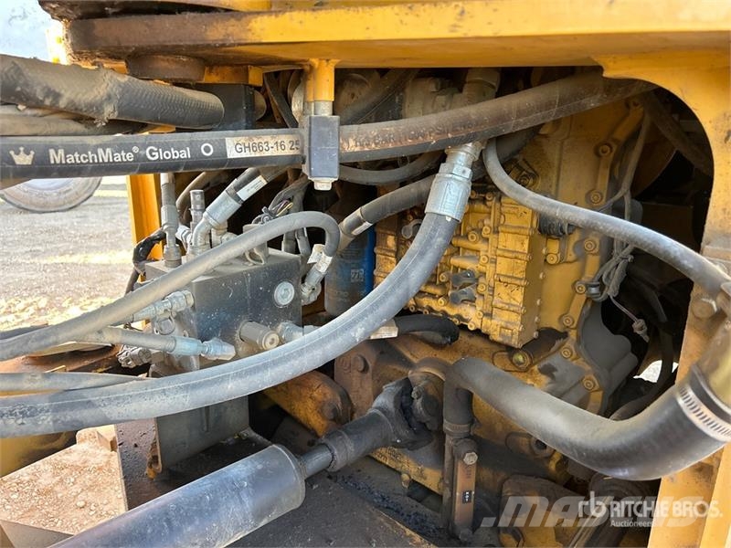 John Deere 544 K Wheel Loader Iekrāvēji uz riteņiem