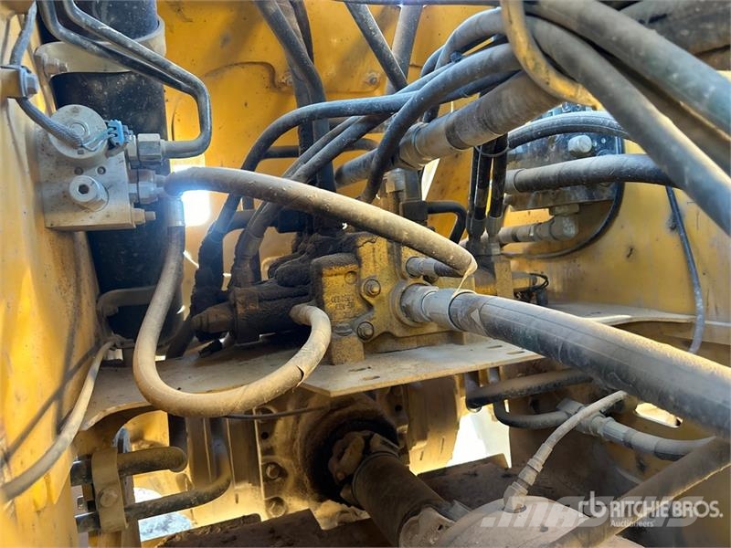 John Deere 544 K Wheel Loader Iekrāvēji uz riteņiem
