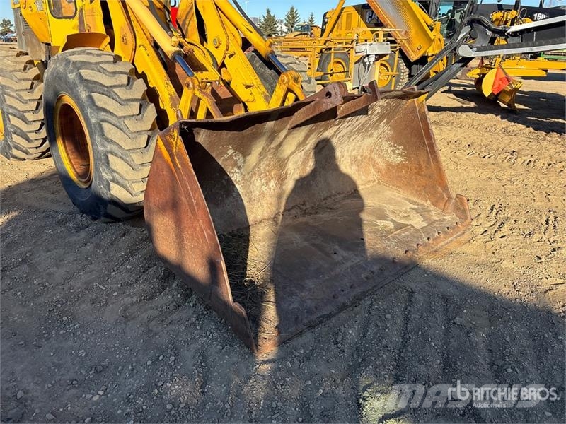 John Deere 544B Carregadeiras de rodas