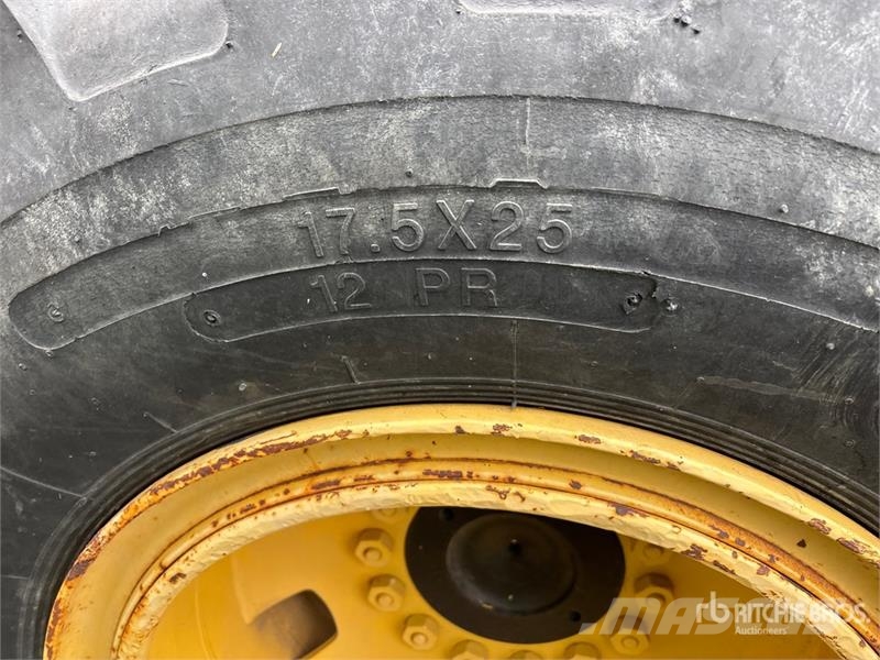 John Deere 544B Wheel loaders