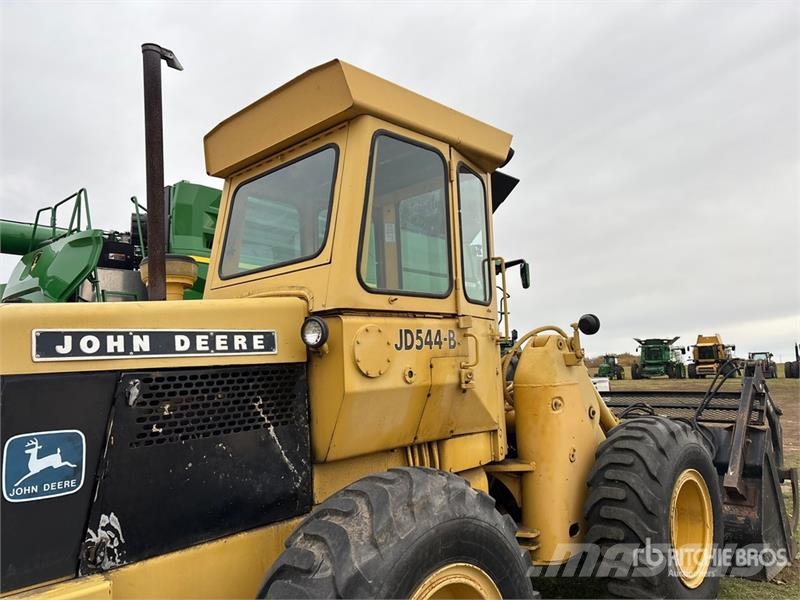 John Deere 544B Wheel loaders