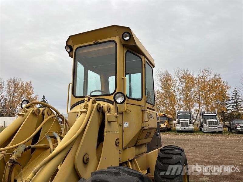 John Deere 544B Wheel loaders