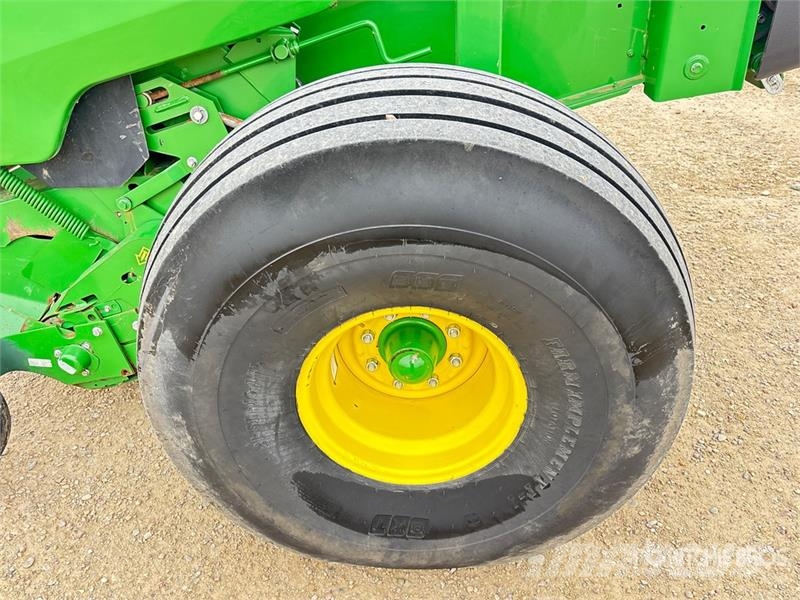 John Deere 560M Round Baler Körbálázók