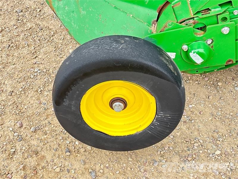 John Deere 560M Round Baler Körbálázók