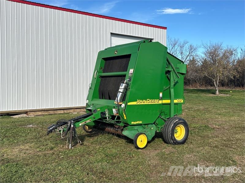 John Deere 567 محزمات مستديرة