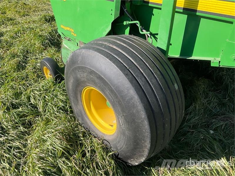 John Deere 568 Prese/balirke za rolo bale
