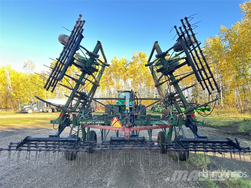 John Deere 610 32 ft Chisel Plow Arados de cinzel