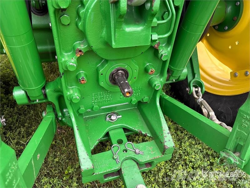 John Deere 6140D トラクター