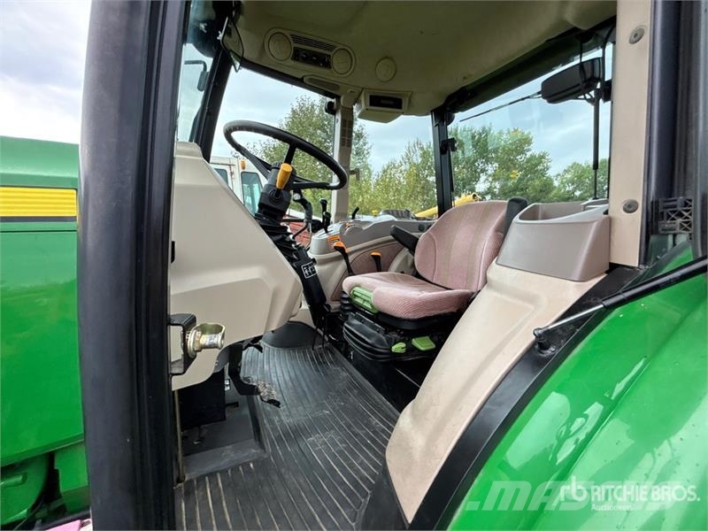 John Deere 6140D トラクター