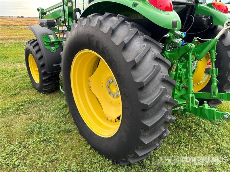 John Deere 6140D トラクター