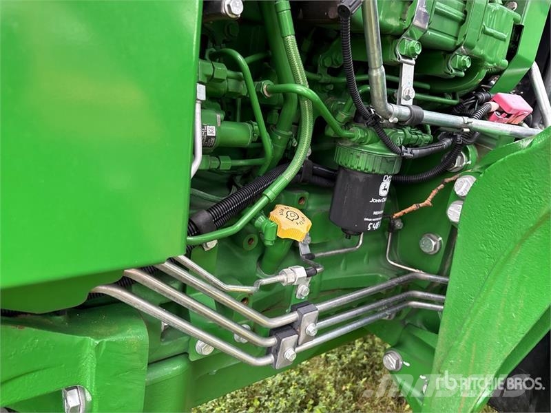 John Deere 6140D トラクター
