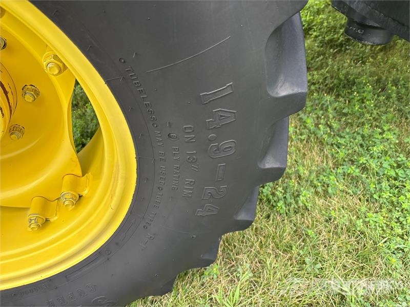 John Deere 6140D トラクター