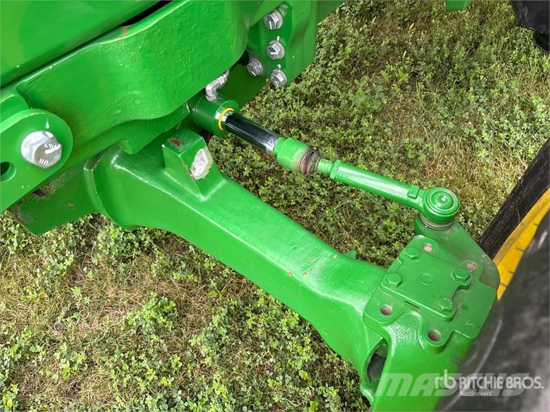 John Deere 6140D トラクター