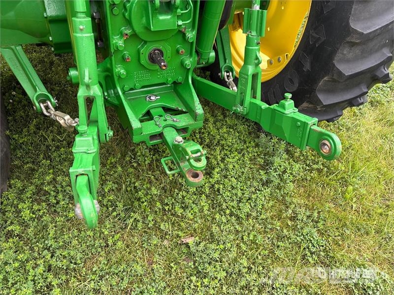 John Deere 6140D トラクター