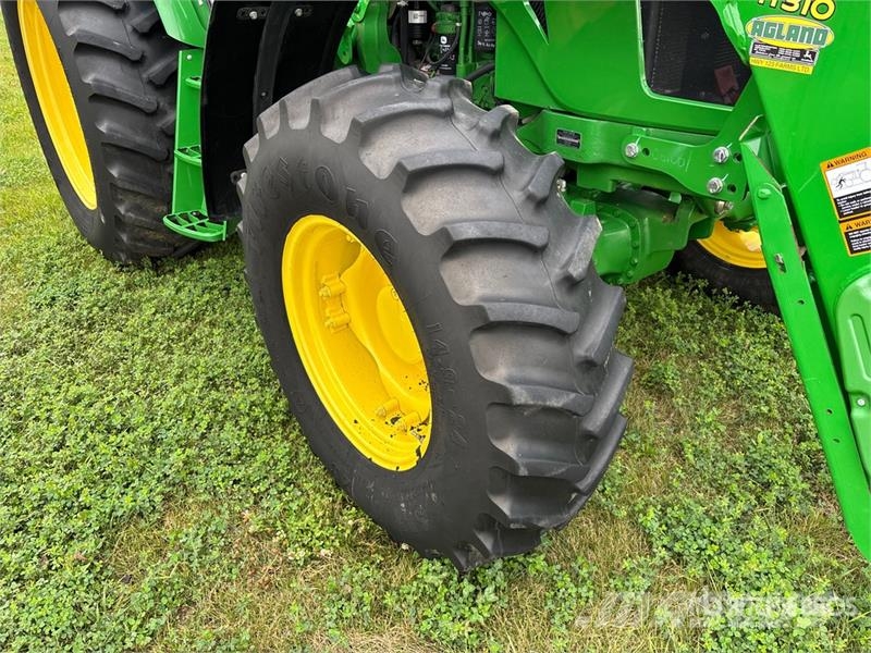 John Deere 6140D トラクター
