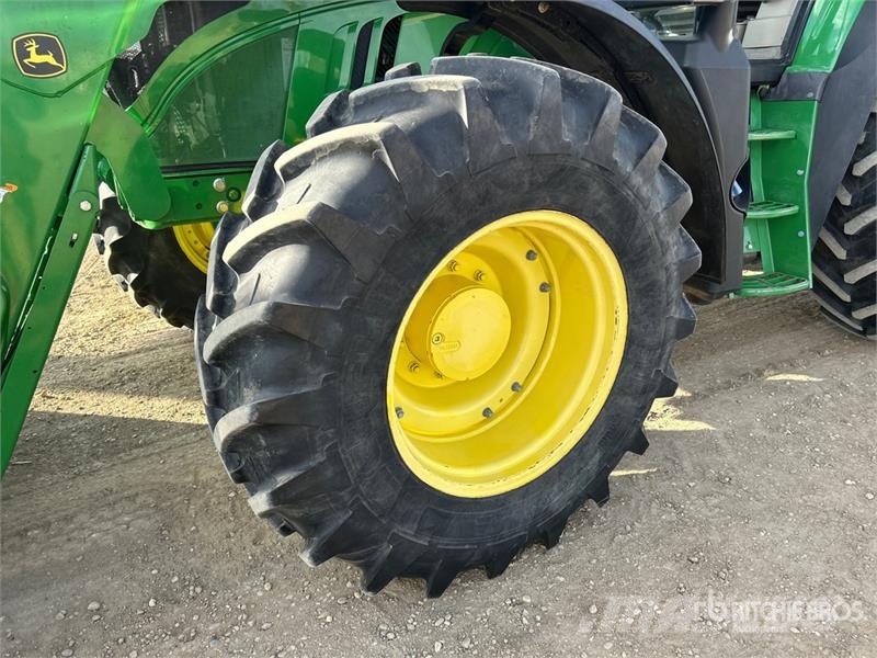 John Deere 6145 4WD Tractor Трактори