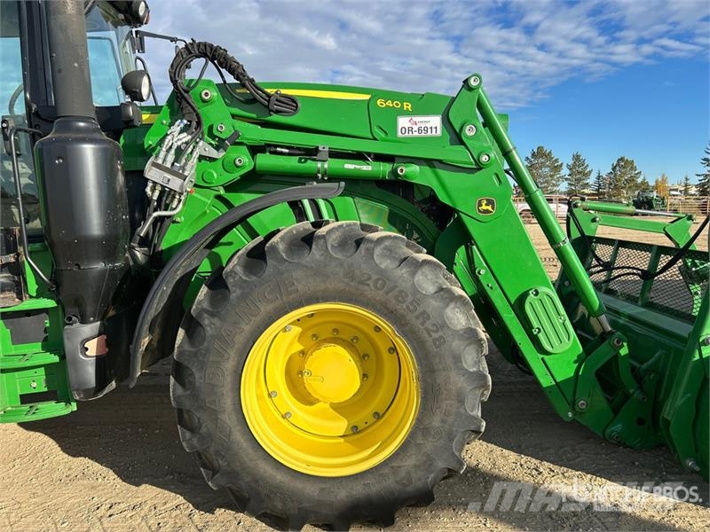 John Deere 6145 4WD Tractor Трактори