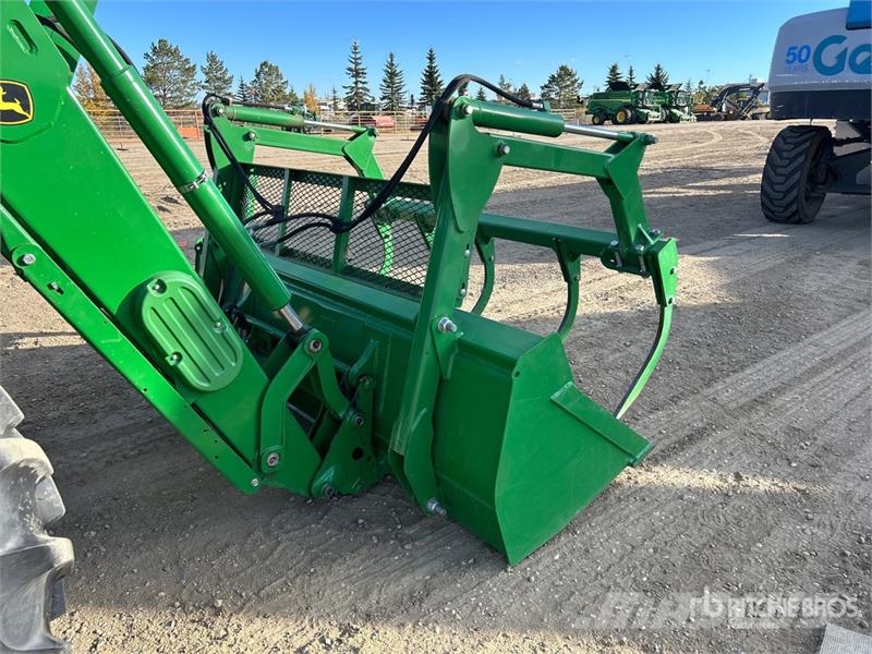 John Deere 6145 4WD Tractor Трактори