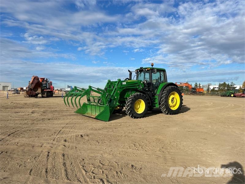 John Deere 6145 4WD Tractor Трактори
