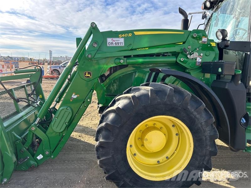 John Deere 6145 4WD Tractor Трактори