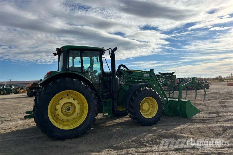 John Deere 6145 4WD Tractor Трактори