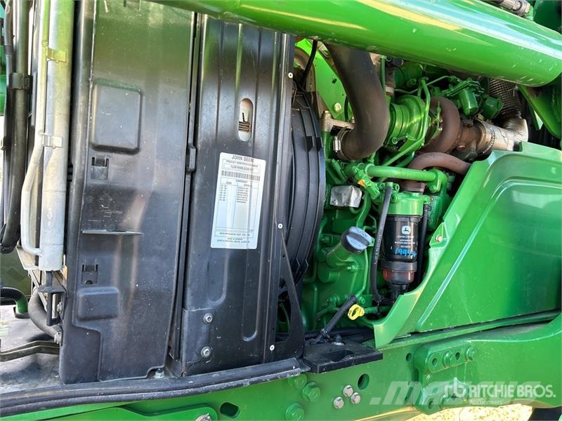 John Deere 6145 4WD Tractor Трактори