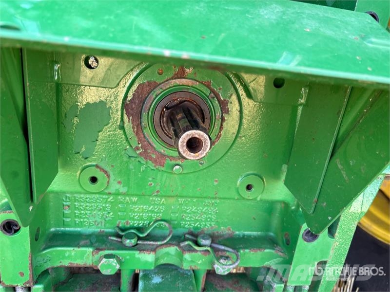 John Deere 6150R Трактори