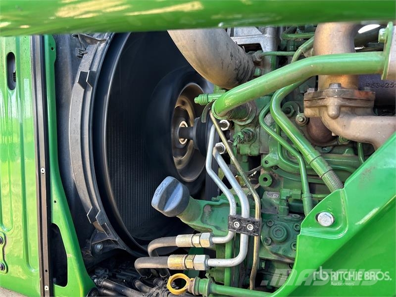John Deere 6150R Traktörler