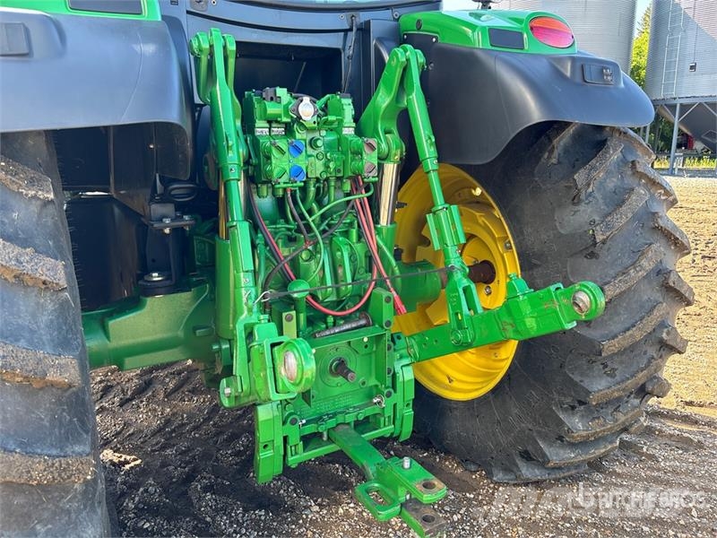 John Deere 6150R Traktörler
