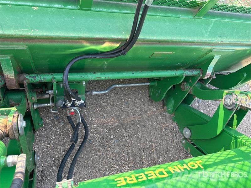John Deere 6155M Tractors
