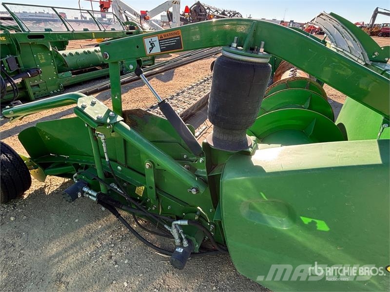 John Deere 615P 15 ft Belt Combine Pickup Header Erntevorsätze