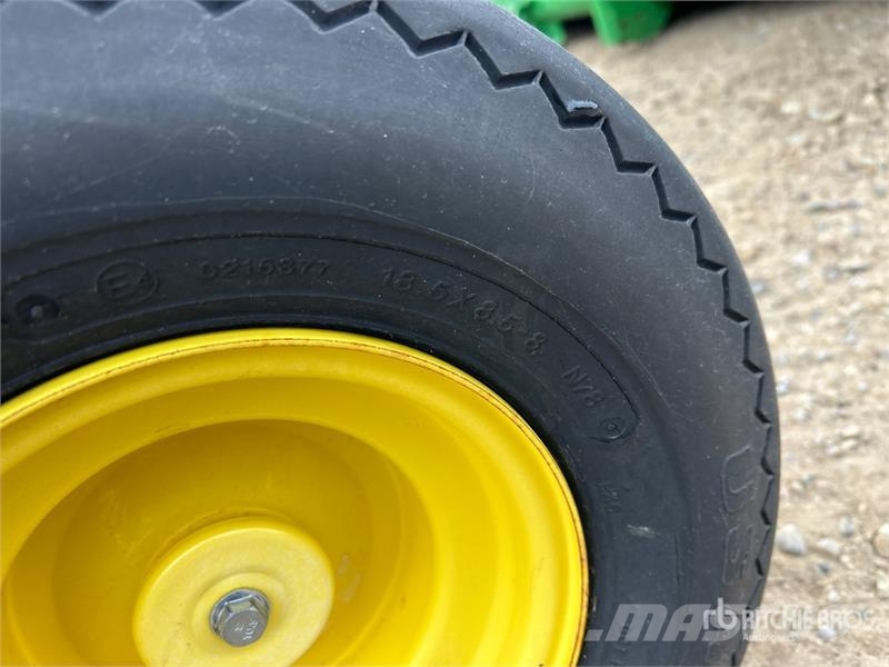 John Deere 615P 15 ft Draper Combine Pickup Header Glave hederi za kombajne