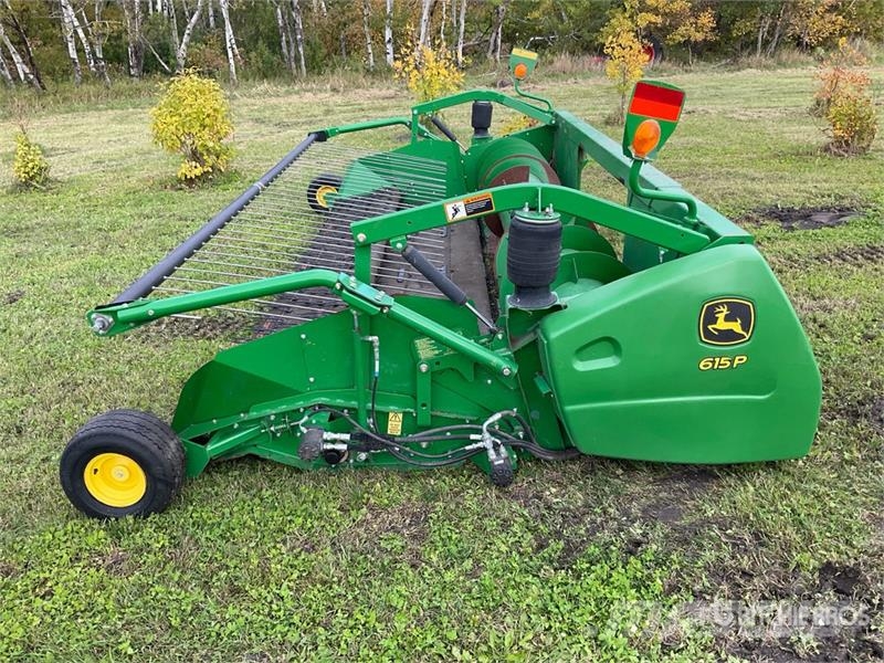 John Deere 615P 15 ft Combine Pickup Header Derliaus nuėmimo kombainų galvos