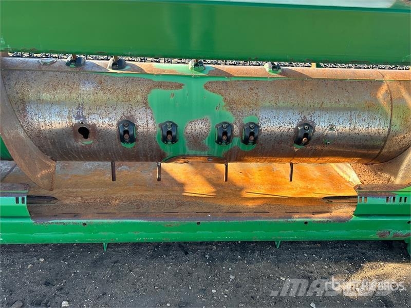 John Deere 615P 15 ft Combine Pickup Header Barre de coupe pour moissonneuse batteuse