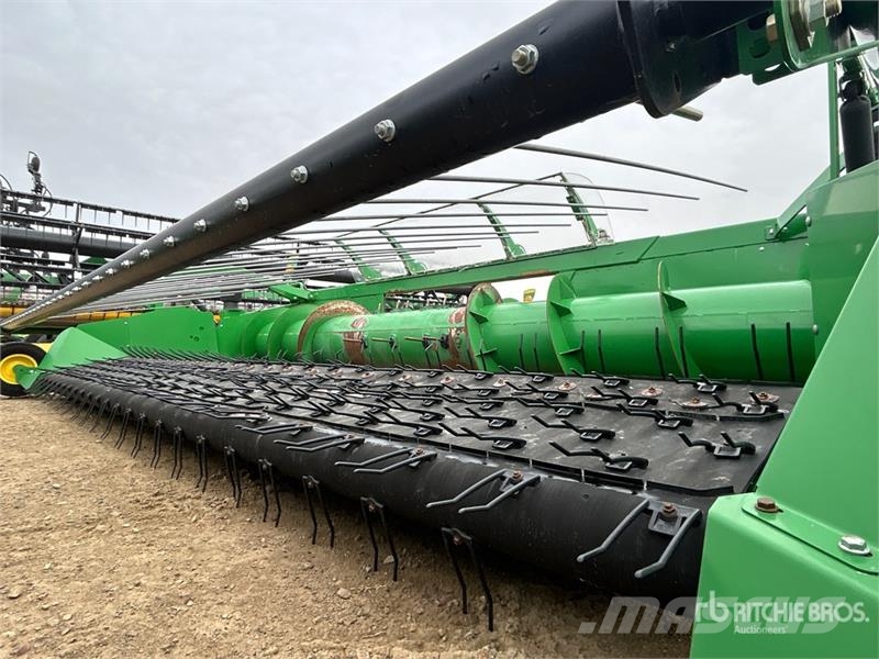 John Deere 615P 15 ft Draper Combine Pickup Header Glave hederi za kombajne