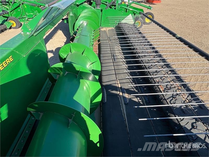 John Deere 615P 15 ft Belt Combine Pickup Header Combine capete pentru culegatoare