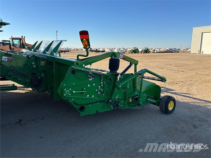John Deere 615P 15 ft Combine Pickup Header Hoveder til mejetærskere