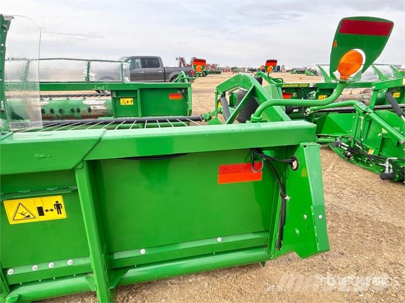 John Deere 615P 15 ft Draper Combine Pickup Header Glave hederi za kombajne