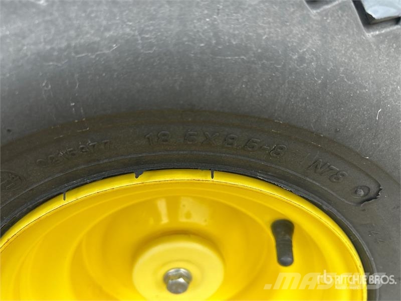 John Deere 615P 15 ft Draper Combine Pickup Header Glave hederi za kombajne