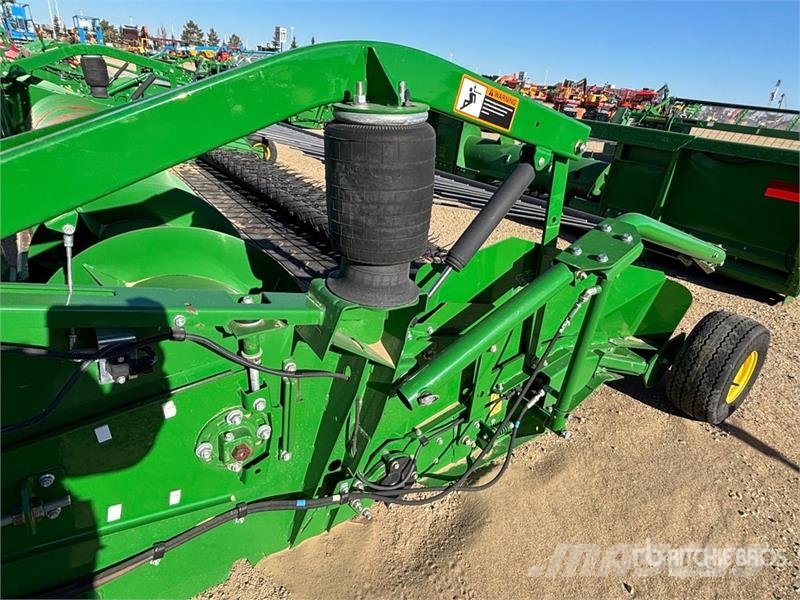 John Deere 615P 15 ft Belt Combine Pickup Header Testate per mietitrebbie